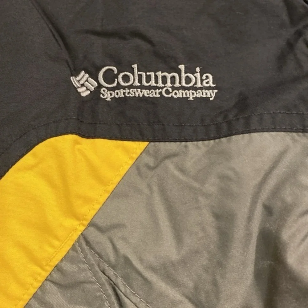 Columbia Youth 18/20 Gray Black Yellow Winter Coat Lots Of‎ Pockets 212